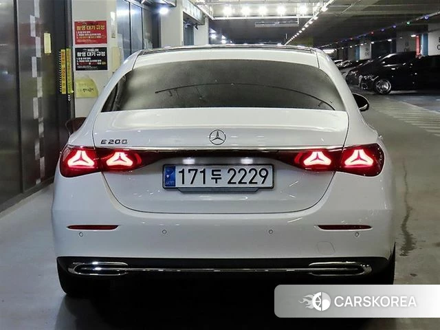 Mercedes-Benz E-Class W214 id 3831276 из Кореи 14
