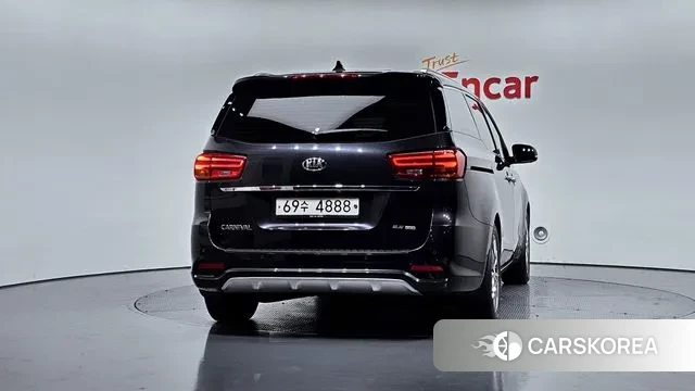 Kia The New Carnival id 3588403 из Кореи 14