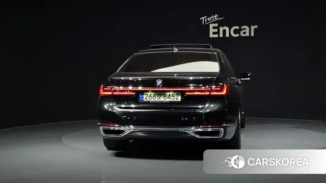 BMW 7 Series (G11) id 3592176 из Кореи 14