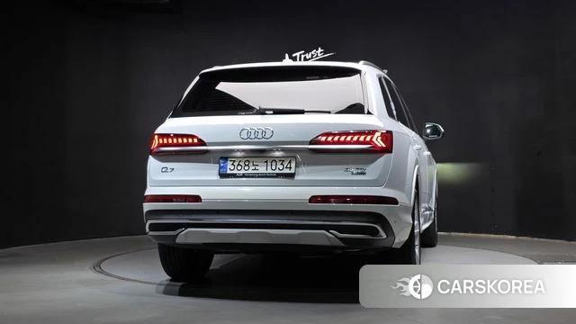 Audi Q7 (4M) id 4863938 из Кореи 25
