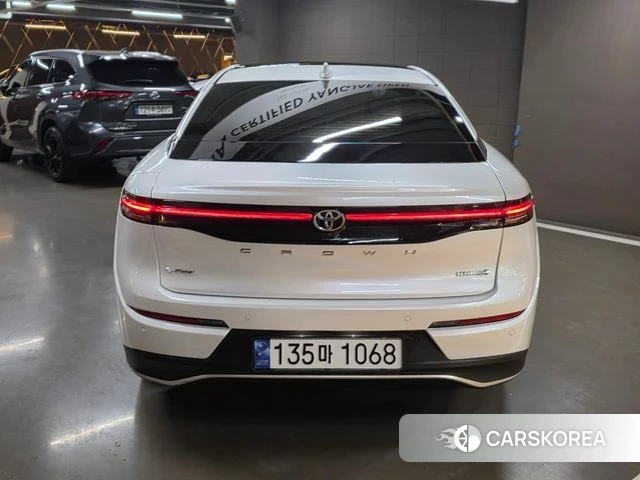 Toyota Crown Crossover id 4401040 из Кореи 11