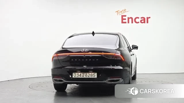 Hyundai The New Grandeur IG id 3680441 из Кореи 14