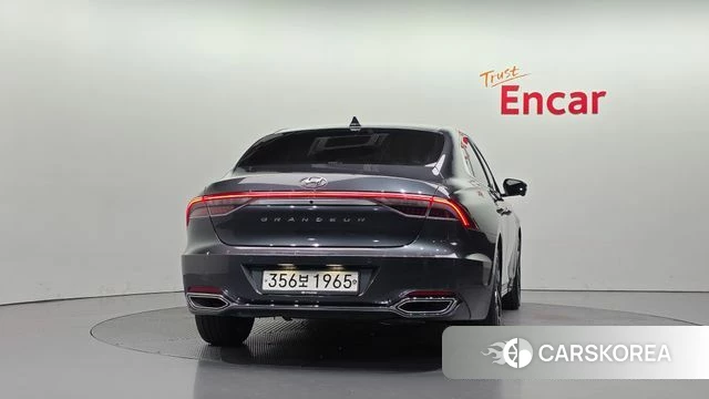 Hyundai The New Grandeur IG id 4943525 из Кореи 28