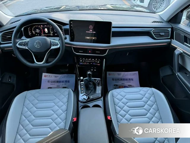 Volkswagen Tanyue 2024 Темно-серый из Китая, фото 4