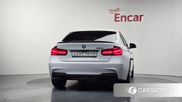 BMW 3 Series (F30) id 3557769 из Кореи 14