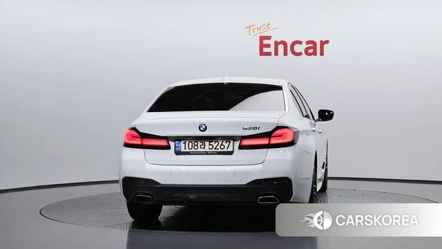 BMW 5 Series (G30) id 4470199 из Кореи 26