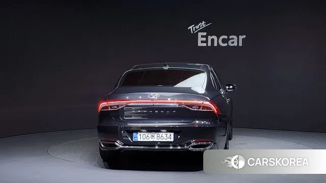 Hyundai The New Grandeur IG id 3018059 из Кореи 14