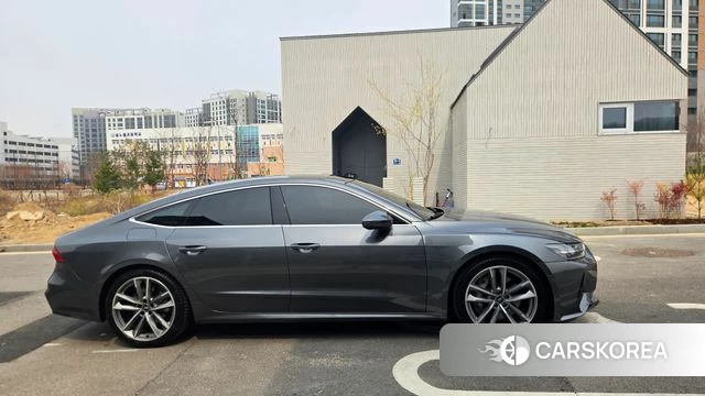 Audi A7 (4K) id 3857385 из Кореи 14