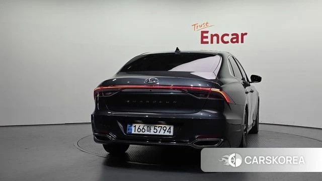 Hyundai The New Grandeur IG id 4338475 из Кореи 14