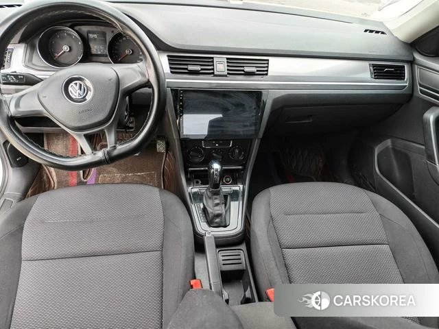 Volkswagen Bora 2023 Белый из Китая, фото 4
