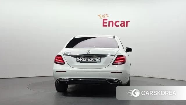 Mercedes-Benz E-Class W213 id 3350794 из Кореи 14