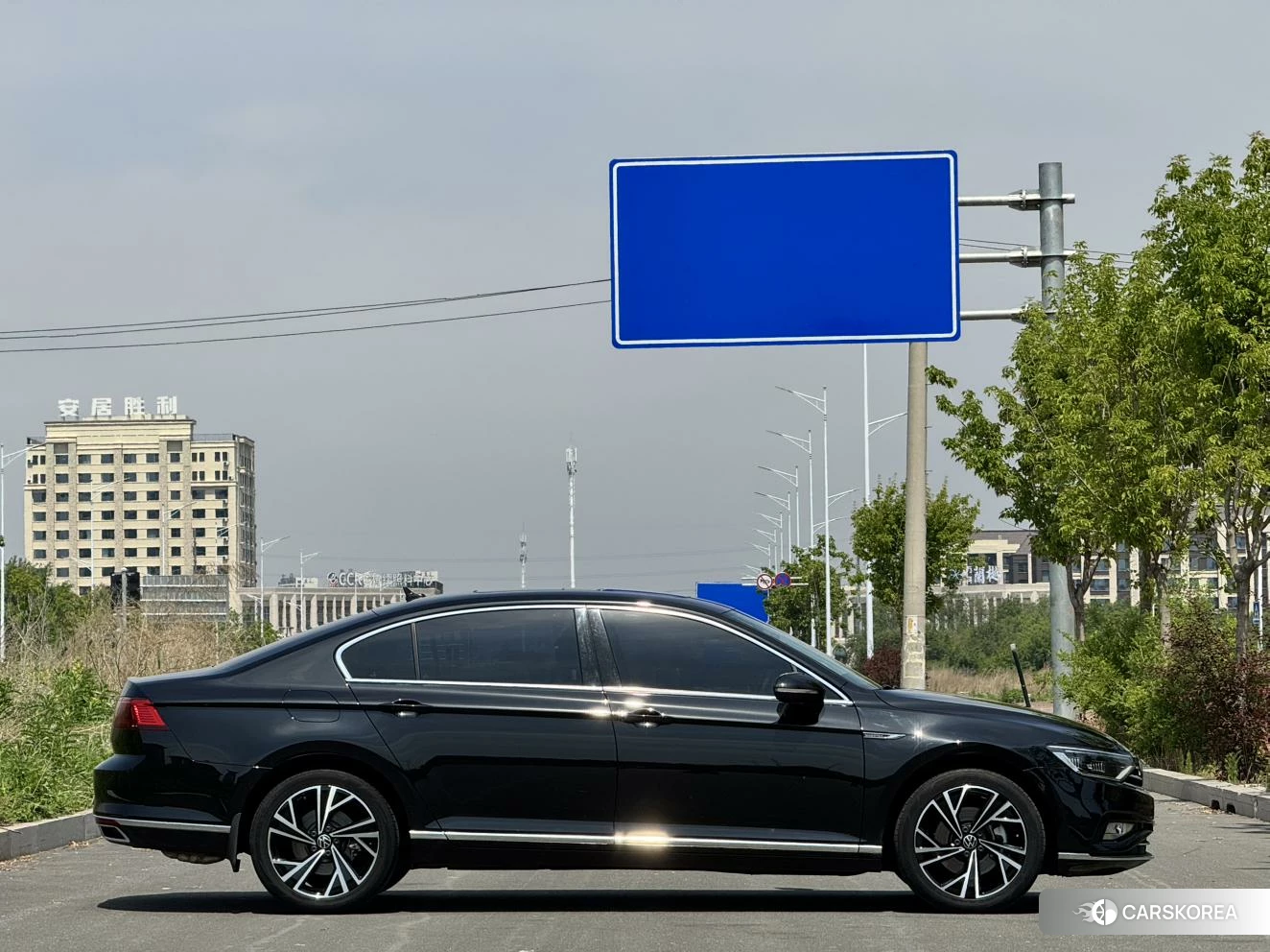 Volkswagen Magotan id 4453967 из Китая 13