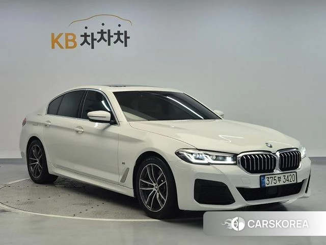 BMW 5 Series (G30) id 3924117 из Кореи 13