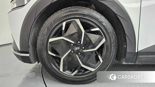 Hyundai Ionic 5 id 3806943 из Кореи 14