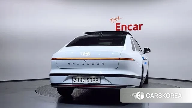 Hyundai Grandeur (GN7) id 3654295 из Кореи 14