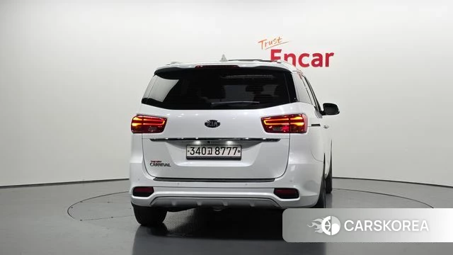 Kia The New Carnival id 4203806 из Кореи 24