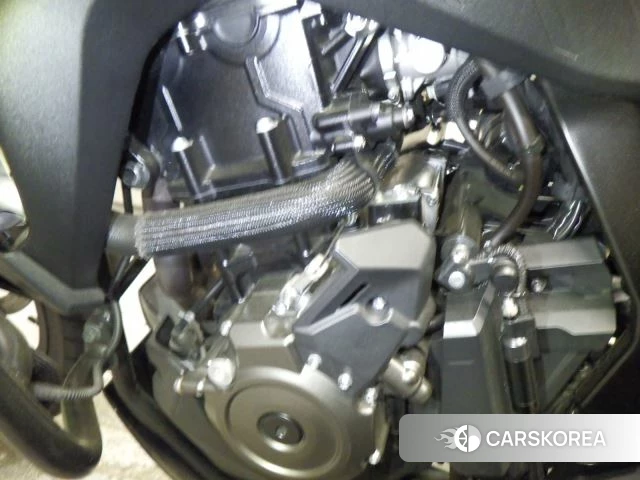 Engine photo