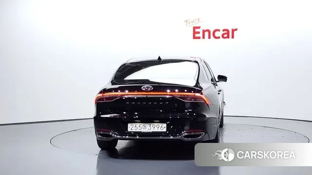 Hyundai The New Grandeur IG id 3439450 из Кореи 14