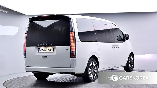 Hyundai Staria id 3333097 из Кореи 14