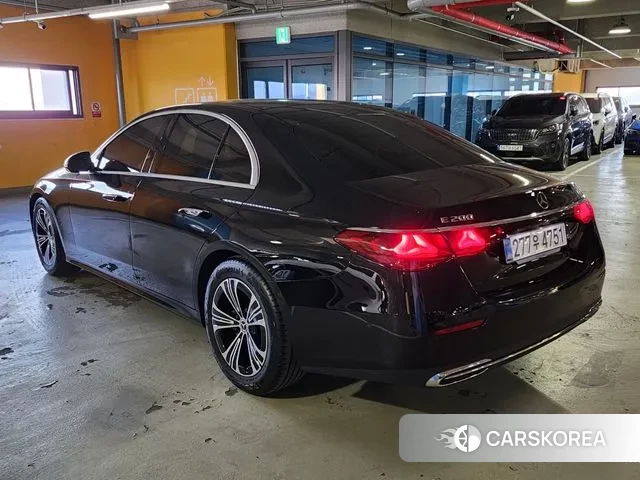 Mercedes-Benz E-Class W214 id 3599419 из Кореи 12