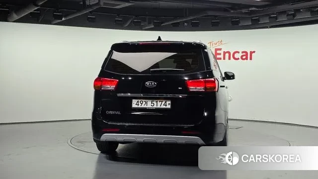 Kia All New Carnival id 3345436 из Кореи 14