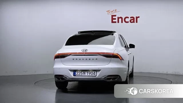 Hyundai The New Grandeur IG Hybrid id 3175393 из Кореи 14