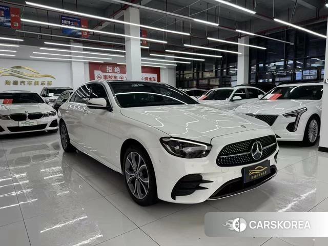 Mercedes-Benz E-class id 4297438 из Китая 11