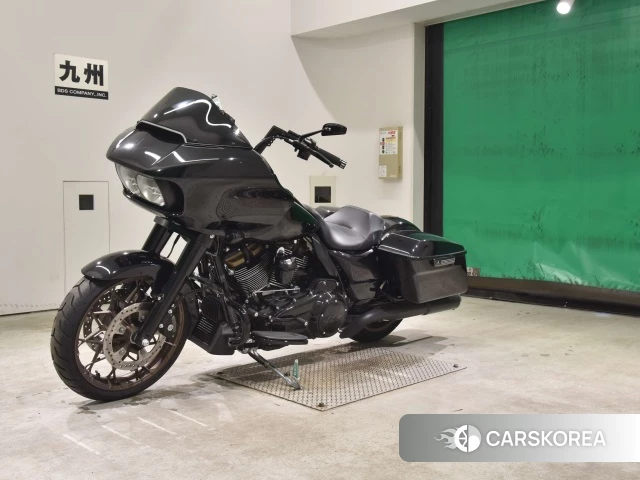 Harley-Davidson Road Glide ST FLTRXST1920 2023 из Японии, фото 2