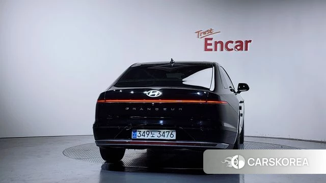 Hyundai Grandeur (GN7) id 4249039 из Кореи 28