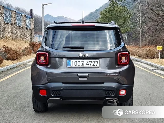 Jeep Renegade id 3681770 из Кореи 14