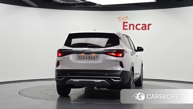 Kia Seltos id 4763869 из Кореи 29