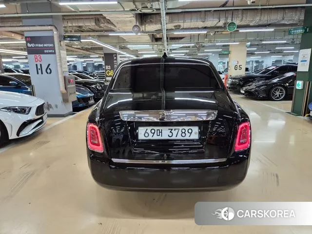 Rolls-Royce Phantom id 3139567 из Кореи 14