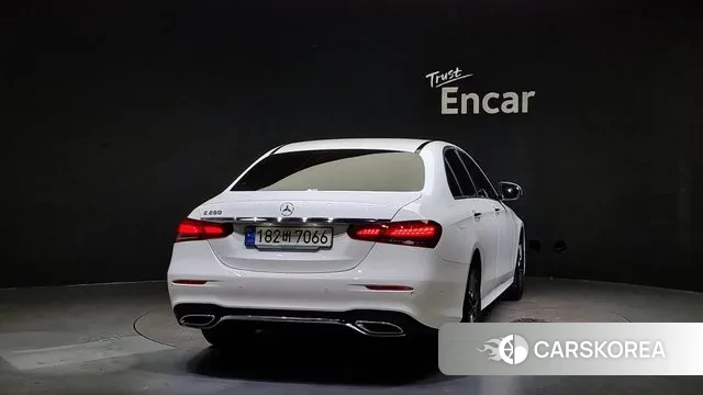 Mercedes-Benz E-Class W213 id 3200928 из Кореи 14