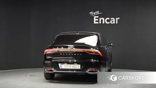 Hyundai The New Grandeur IG id 3038257 из Кореи 13