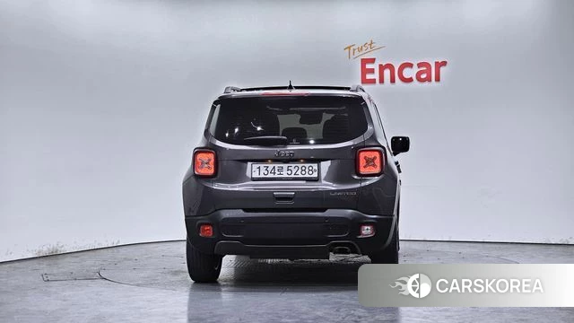 Jeep Renegade id 3844683 из Кореи 14