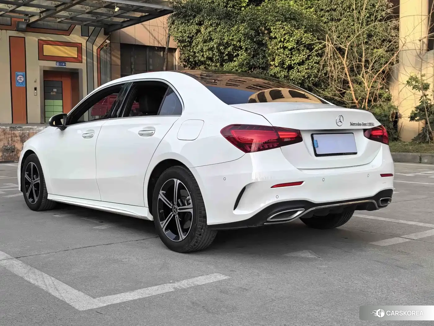 Mercedes-Benz A-Class 2024 Белый из Китая, фото 4