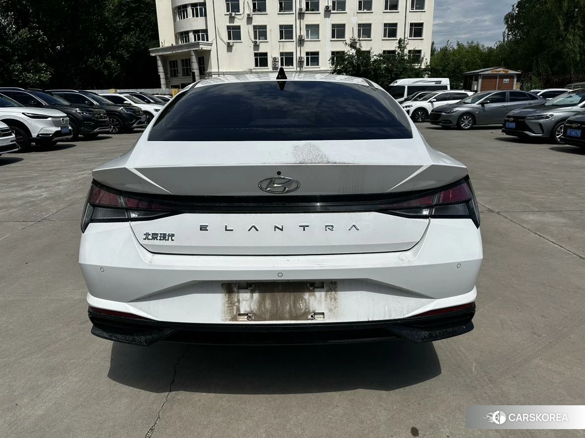 Hyundai Elantra id 4493220 из Китая 8