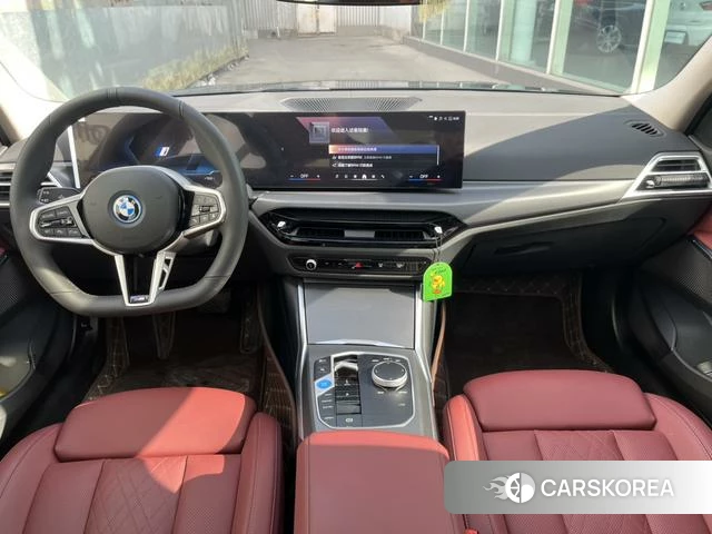 BMW i3 2025 Черный из Китая, фото 4