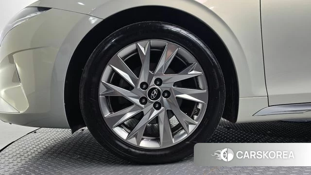 Hyundai The New Grandeur IG Hybrid id 4268829 из Кореи 26