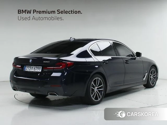 BMW 5 Series (G30) id 3884266 из Кореи 14