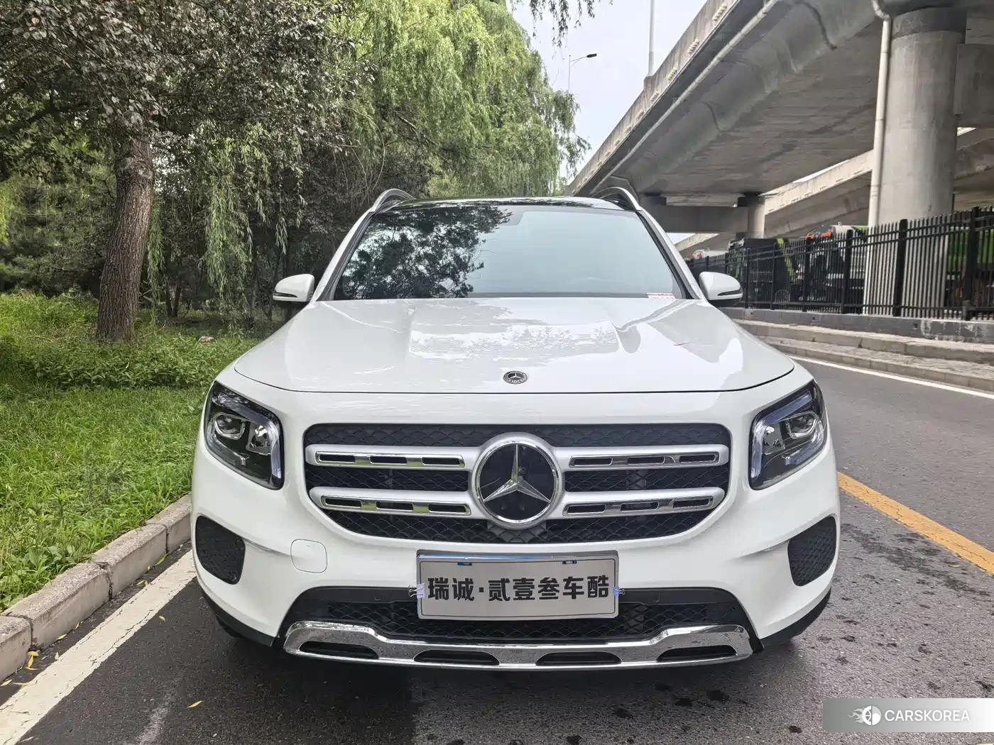 Mercedes-Benz GLB id 4599762 из Китая 9