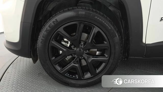 Jeep Renegade id 4730783 из Кореи 29