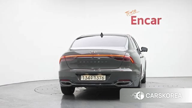 Hyundai The New Grandeur IG id 4388911 из Кореи 14