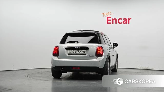 Mini Cooper id 3820172 из Кореи 14