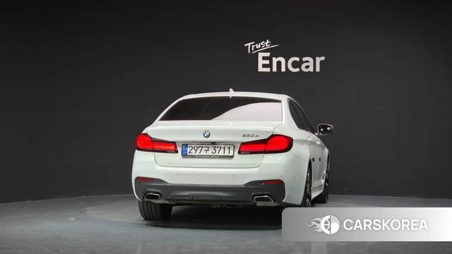 BMW 5 Series (G30) id 4687492 из Кореи 14