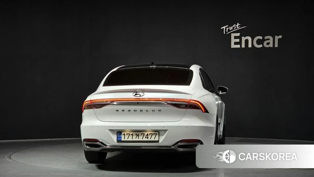 Hyundai The New Grandeur IG Hybrid id 3844547 из Кореи 14