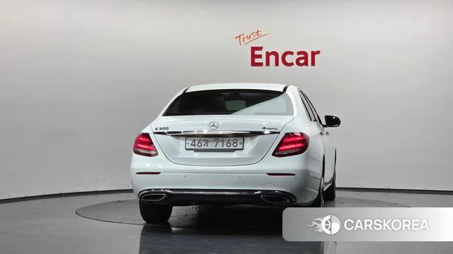 Mercedes-Benz E-Class W213 id 4477651 из Кореи 28