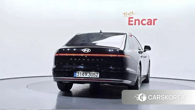 Hyundai Grandeur Hybrid (GN7) id 4696106 из Кореи 14