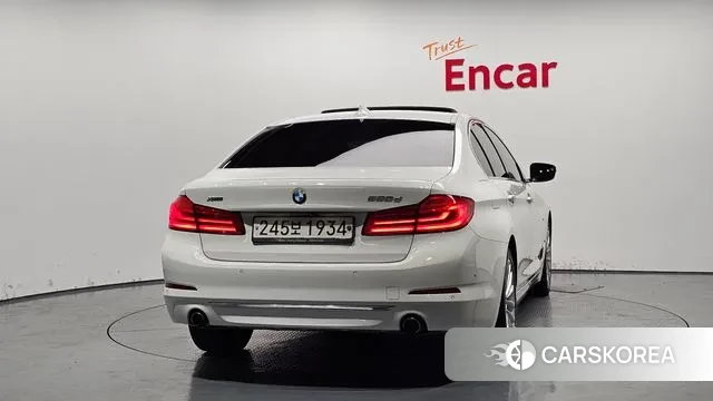 BMW 5 Series (G30) id 3029416 из Кореи 14