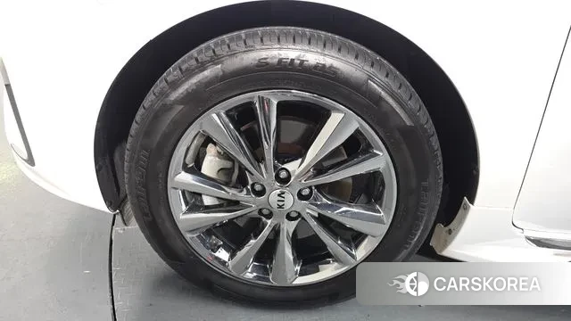 Kia The New Carnival id 3494324 из Кореи 14